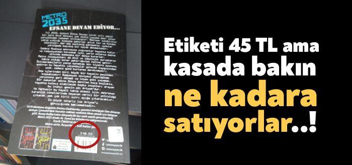 Kocaeli'nin Gebze ilçesinde yer alan bir kitapçı etiket oyunu yapıyor.