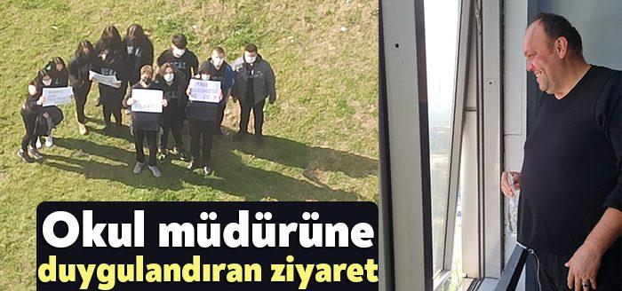 Kocaeli'de rahatsızlanıp hastaneye kaldırılan okul müdürü Musa Kurt, öğrencilerin sürpriz