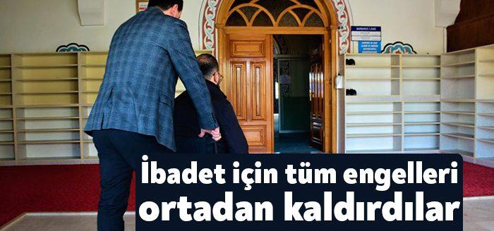 Kocaeli'de engelli ve yaşlılar için asansör yapılan Barbaros Camii'nde su