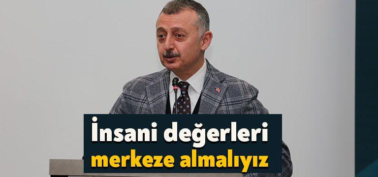 UCLG-MEWA toplantısında konuşan Başkan Büyükakın, “Global ölçekte düşünüp, yerel ölçekte