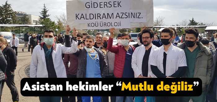Taleplerinin karşılanması amacıyla greve giden hekimler ve sağlık emekçileri Türkiye’nin