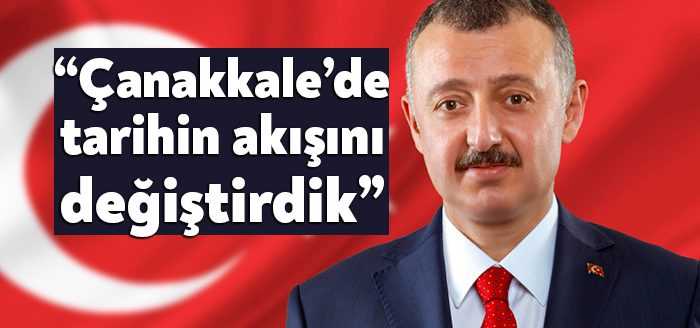 Kocaeli Büyükşehir Belediye Başkanı Tahir Büyükakın, Çanakkale Zaferi'nin 107’inci yıl