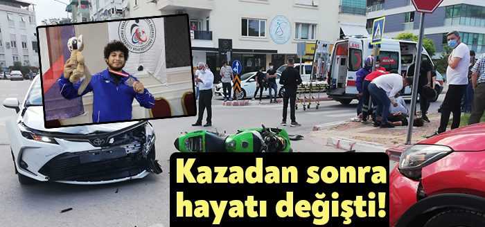 Antalya'da yaşayan 24 yaşındaki Tarık Akat, geçen yıl geçirdiği motosiklet