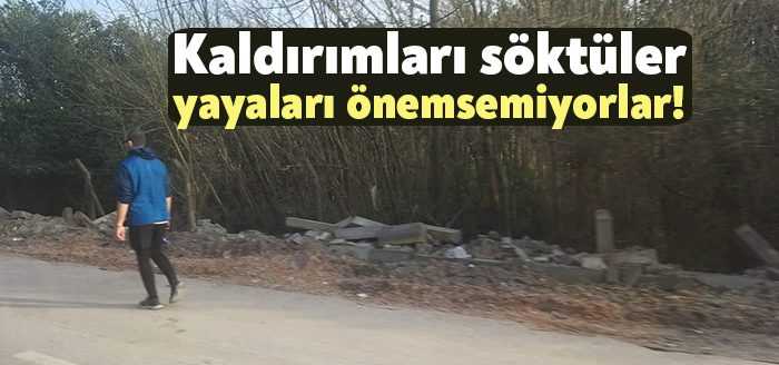 Kartepe'de bulunan MOBESKO'nun önünden üst geçide uzanan kaldırım söküldü. Yayalar