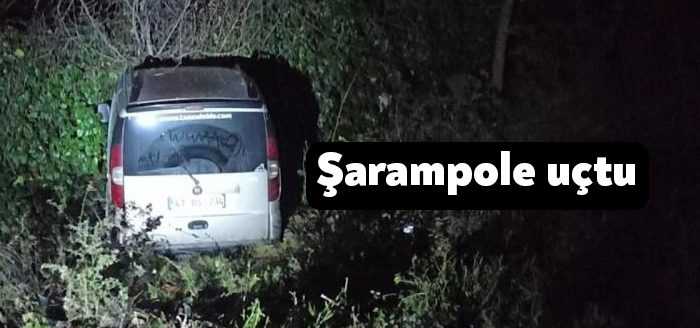 Kocaeli'nin Darıca ilçesinde sürücüsünün kontrolü kaybettiği araç yoldan çıktı. Sürücü