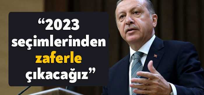 Cumhurbaşkanı Recep Tayyip Erdoğan, partisinin genel merkezinde milletvekilleriyle bir araya