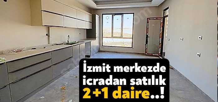 Kocaeli'nin İzmit ilçesinde kent merkezinde yer alan 2+1 2 adet