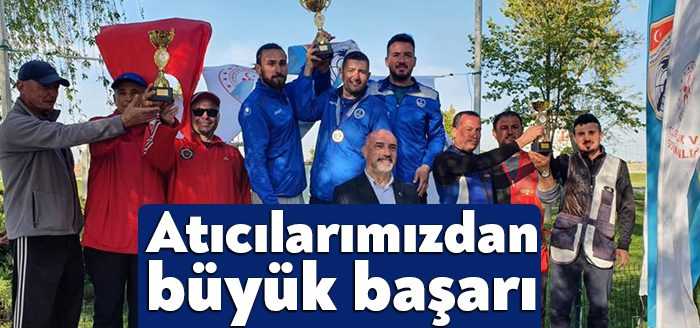 Kocaeli Büyükşehir Belediye Kağıtspor’lu atıcılar, Atıcılık Trap Türkiye Şampiyonasından madalyalarla
