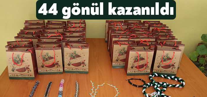 Büyükşehir Belediyesi Barınma Konaklama ve Sosyal Yardım Merkezi’nde üretilen takılar
