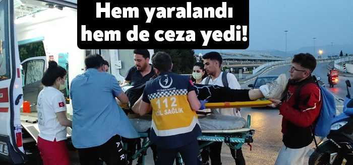 Kocaeli’nin İzmit ilçesinde otomobil ile çarpışarak yola savrulan motosiklet sürücüsü