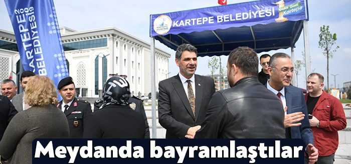 Kartepe’de pandemi sonrasında yaşanan ilk Ramazan Bayramı Kent Meydanı’nda geniş