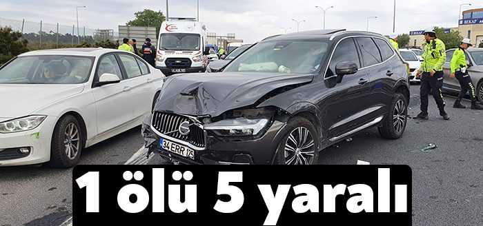 Kocaeli TEM Otoyolu Osmangazi Köprüsü yol ayrımında cip ile otomobil