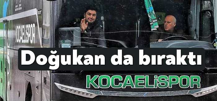 Kocaelispor TFF 1.ligden 2.lige düştü bazı futbolcularla yollar ayrıldı. Kulüple