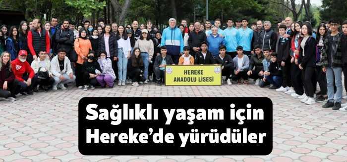 Körfez’de Ramazan sonrası ilk ‘sağlıklı yaşam yürüyüşü’ Hereke’de gerçekleştirildi. Yürüyüşe