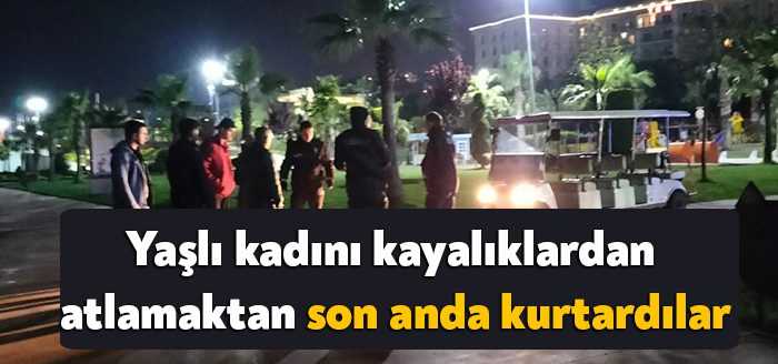 Kocaeli’nin Darıca ilçesinde psikolojik sorunları olduğu iddia edilen yaşlı kadını,