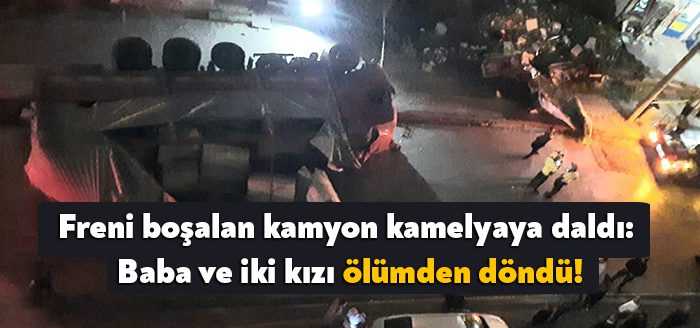 Kocaeli’nin Gebze ilçesinde freni boşalan kamyon, bakkal dükkanının önündeki kamelyaya