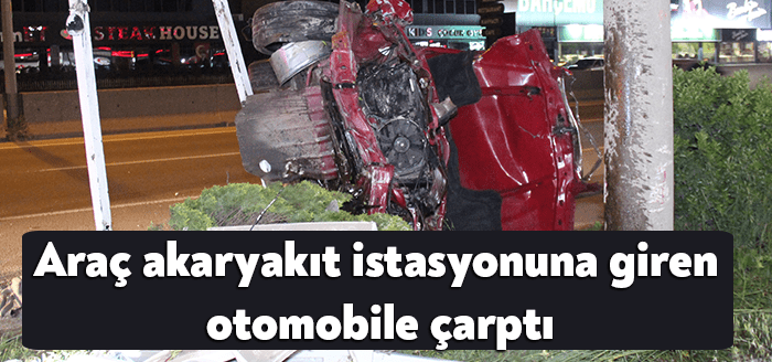 Kocaeli'de "dur" ihtarına uymayan otomobil, akaryakıt istasyonuna giren araca arkadan