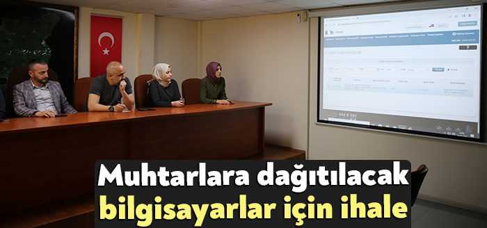 Daha önce de muhtarlara dizüstü bilgisayar vererek işlerin daha hızlı