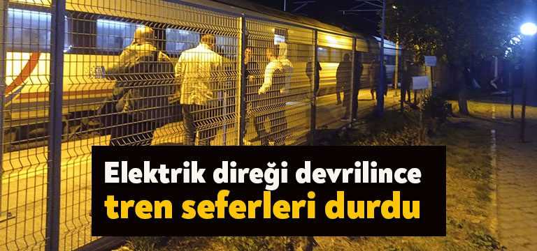 Kocaeli’nin Körfez ilçesinde vincin elektrik direğine çarpması neticesinde direk devrildi.