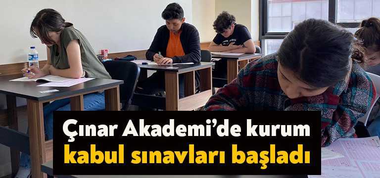 İzmit Belediyesi bünyesinde faaliyet gösteren Çınar Akademi’de ücretsiz üniversiteye hazırlık
