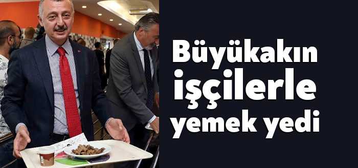 Başkan Büyükakın,  Türkiye’nin ilk lastik fabrikası olma özelliğini taşıyan Prometeon