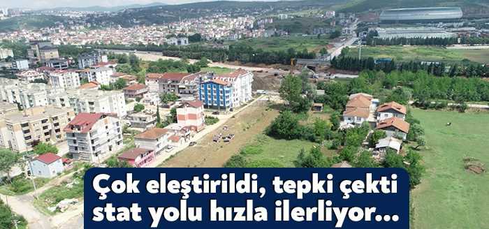 Kocaeli Stadyumu'na ulaşımda yaşanan sıkıntılar, vatandaşların köprüsü olmayan menfezlerden mülteci