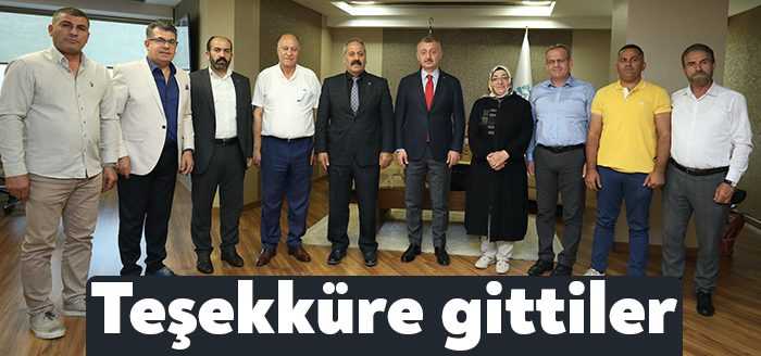 Başkan Büyükakın, Kocaeli Gümüşhaneliler Vakfı Başkanı Kenan Öge ile Kocaeli