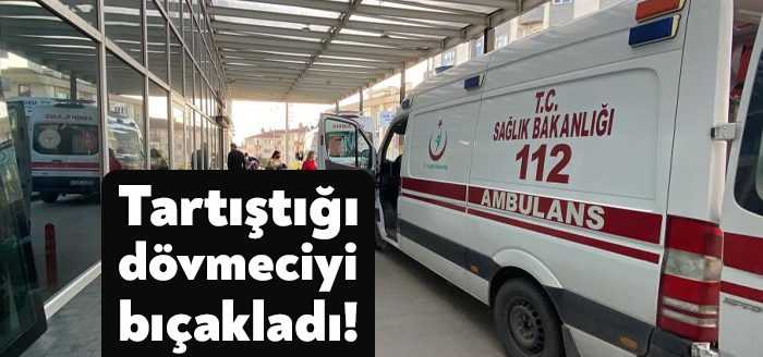 Kocaeli’nin Gebze ilçesinde yabancı uyruklu bir şahıs, tartıştığı dövmeciyi bıçaklayarak