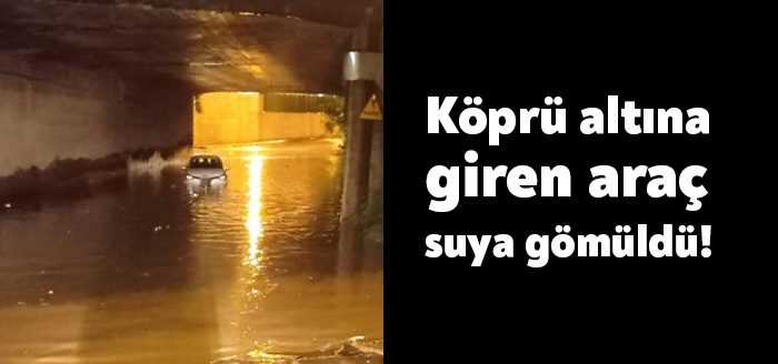 Kocaeli’nin Dilovası ilçesinde etkili olan şiddetli yağış sonrasında yolda biriken