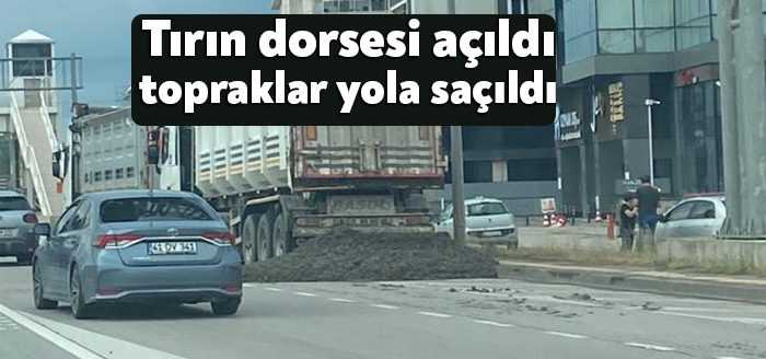 İzmit Yahya Kaptan Mahallesi Yahya Kaptan Üst Geçidi mevkiinde bir