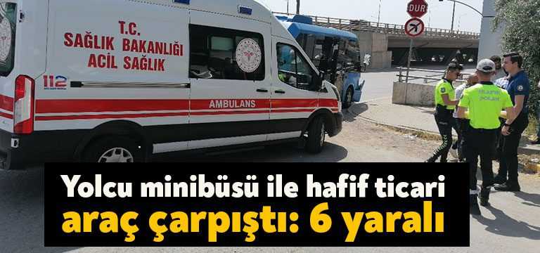 Kocaeli’nin Gebze ilçesinde yolcu minibüsü ile hafif ticari aracın çarpışması