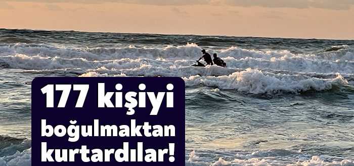 KOSKEM liderliğinde Kocaeli sahillerinde görev yapan Kocaeli Büyükşehir Belediyesi ekipleri