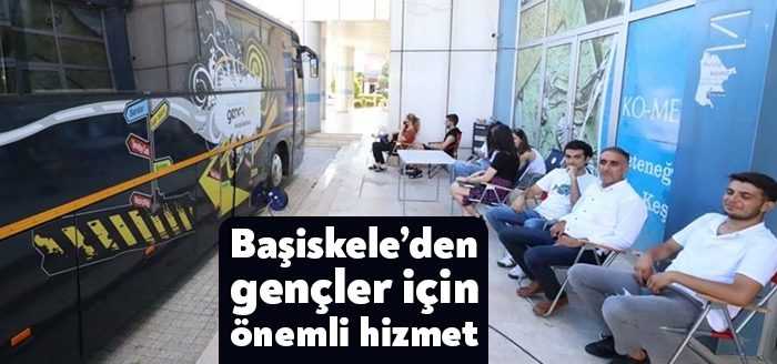 Başiskele Belediyesi, Yükseköğretim Kurumları Sınavı’nda (YKS)  başarılı puanlar alarak doğru
