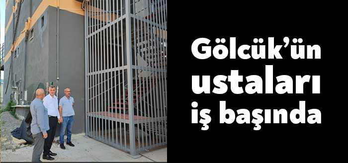 Gölcük Belediyesi’nin maharetli ustaları, ilçede birçok ihtiyacı kurum imkanları ile