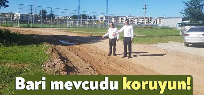Kartepe Belediyesinin Ataevler Mahallesi’ndeki spor tesislerini ziyaret eden İYİ Parti