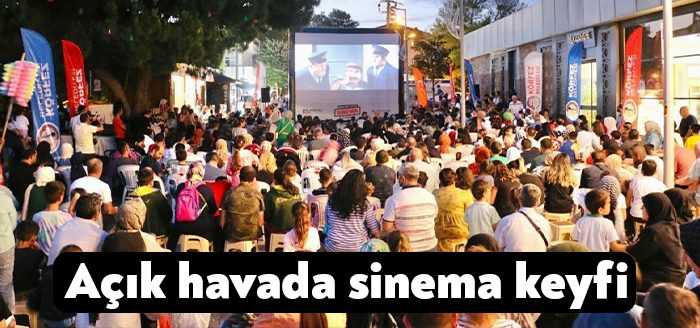Körfez Belediyesi’nin Açık Hava Sinema Etkinlikleri, bayramda çocuklar için de