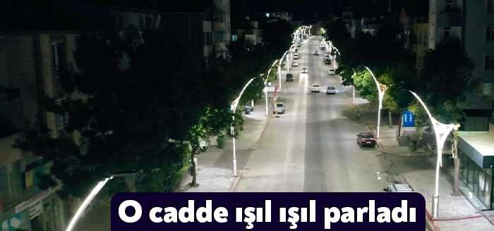Kocaeli Büyükşehir ve İSU tarafından altyapı çalışmalarının tamamlandığı Akşemsettin Caddesi’nde