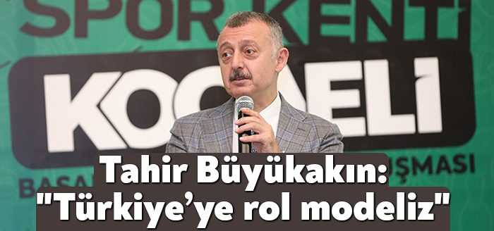 Kocaeli Büyükşehir Belediye Başkanı Tahir Büyükakın, başarılı sporcu ve spor