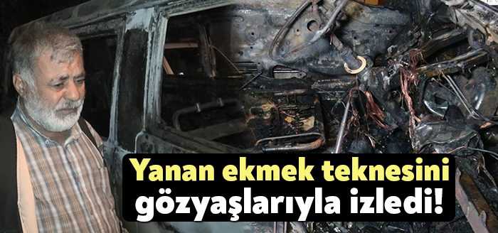 KOCAELİ (İHA) - Kocaeli'de park halindeki minibüs alev alev yandı.