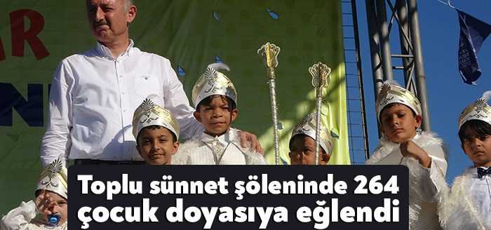 Kocaeli'de düzenlenen toplu sünnet şöleninde 264 çocuk lunaparkta doyasıya eğlendi.