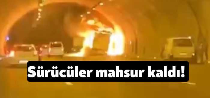 Kocaeli Kuzey Marmara Otoyolu'nda tır alev alev yandı, yangın sebebiyle