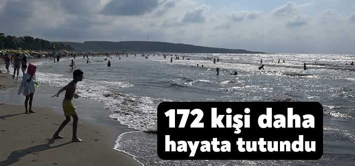 KOSKEM liderliğinde Kocaeli sahillerinde görev yapan Kocaeli Büyükşehir Belediyesi ekipleri