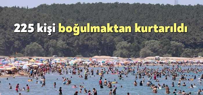 KOSKEM liderliğinde sahillerde görev yapan Kocaeli Büyükşehir Belediyesi ekipleri, hafta