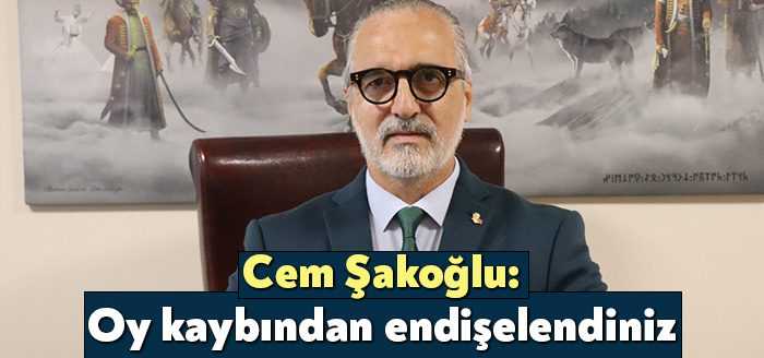 İzmit Belediyesi Basın Danışmanı Cem Şakoğlu, dün büyükşehir belediye meclisinde