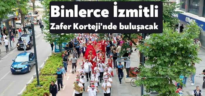 İzmit Belediyesi bugün 30 Ağustos Zafer Bayramı etkinlikleri kapsamında binlerce
