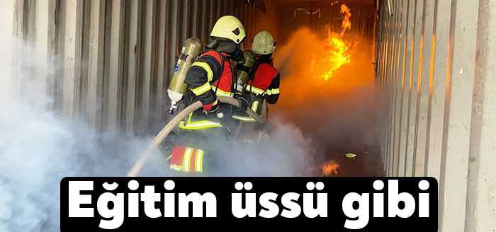 Kocaeli Büyükşehir İtfaiye ekipleri, ASAŞ Alüminyum firmasının acil durum ekiplerine