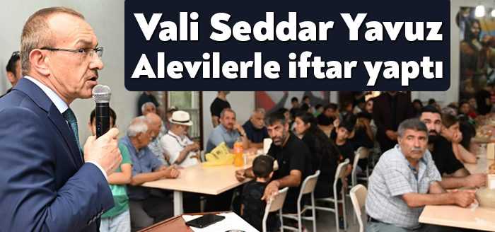 Vali Seddar Yavuz Muharrem ayı münasebetiyle Darıca Cemevi’nde düzenlenen iftar