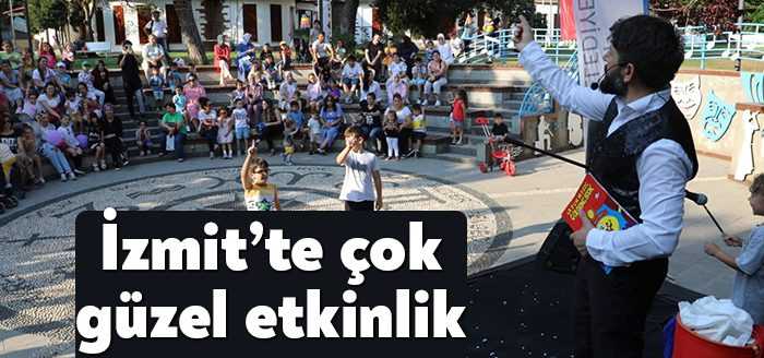 İzmit Belediyesi tarafından Cumhuriyet Parkı’nda düzenlenen çocuk etkinliğine katılan İzmitli