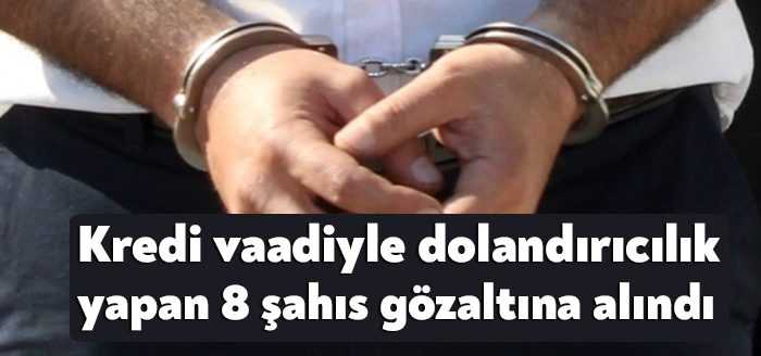 Kocaeli ve İzmir’de sosyal medya hesaplarından, vatandaşları kredi vadiyle dolandırdıkları