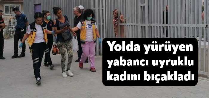 Kocaeli'nin Gebze ilçesinde tanımadığı kişi tarafından bıçaklanan yabancı uyruklu kadın